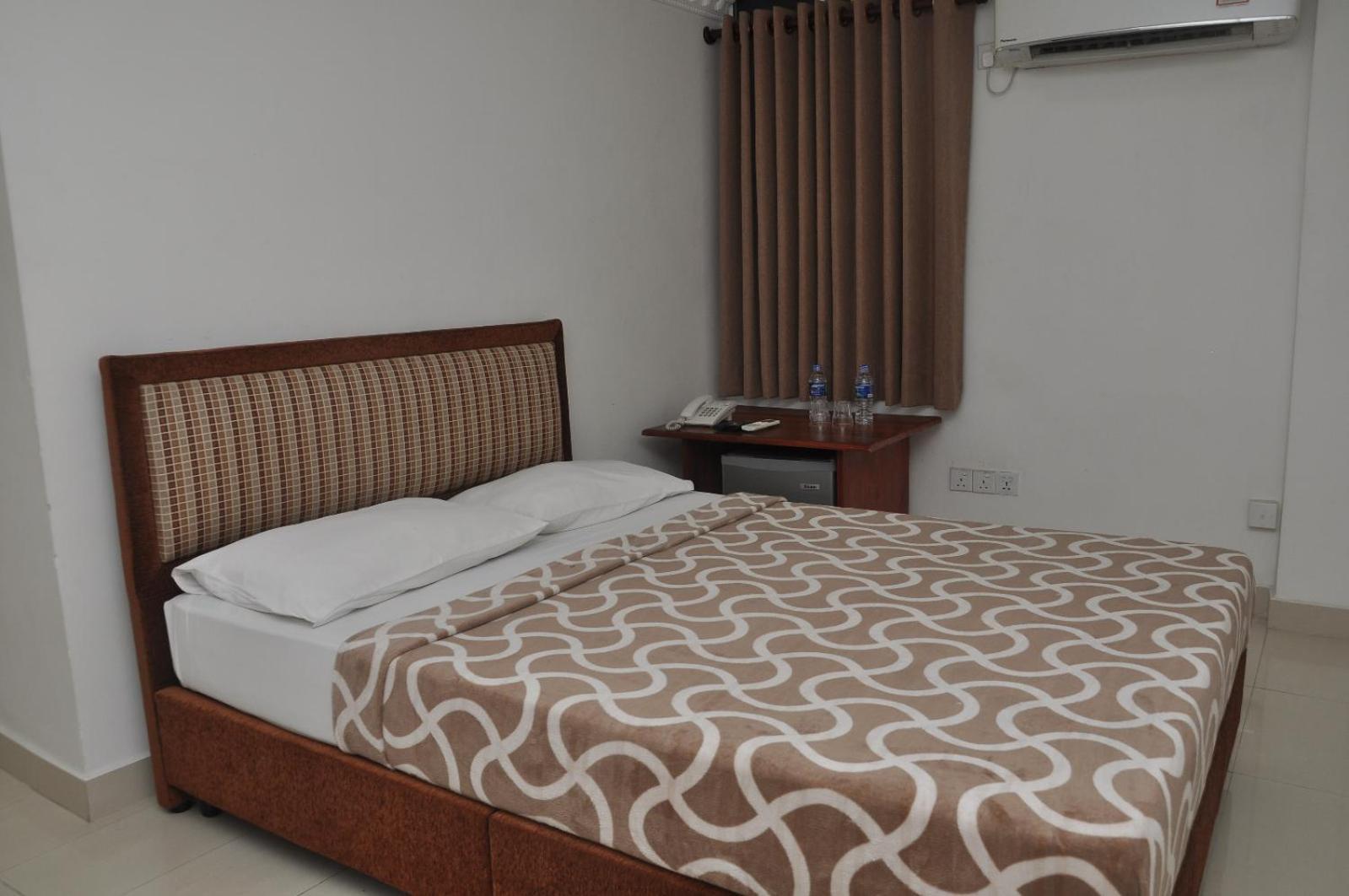 Saasha City Hotel Colombo Exterior foto